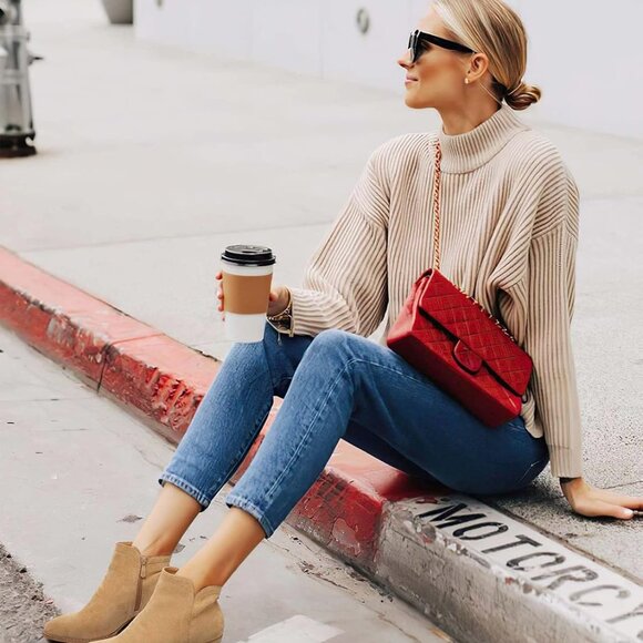 Women's Ankle Boots Heel: Chunky Low Heeled Almond Toe Short Booties with Zipper - Picture 2 of 6